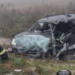 Carambol cu 4 mașini în județul Bihor: două persoane sunt rănite grav. Trafic oprit pe DN 76 Beiuş – Oradea