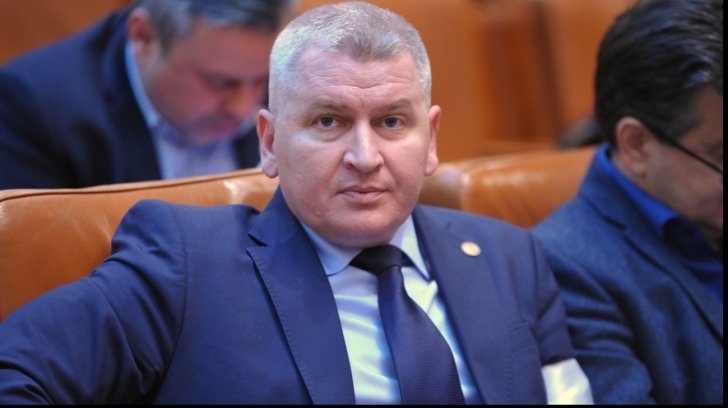 Florin Roman, despre blatul politic PSD-AUR: Ciolacu și Simion nu au calculat că Becali e slobod la gură. Glonțul a pornit pe țeavă și s-a dus!