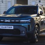 Noua variantă Dacia Duster, votată cea mai bună maşină a anului de o publicaţie auto  britanică