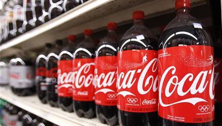 Coca-Cola Austria retrage de la vânzare 28 de milioane de sticle, inclusiv de Fanta și Sprite: posibilă contaminare cu așchii metalice