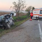 Accident tragic, pe DN2, în Bacău. O femeie a murit, alte două persoane sunt grav rănite FOTO