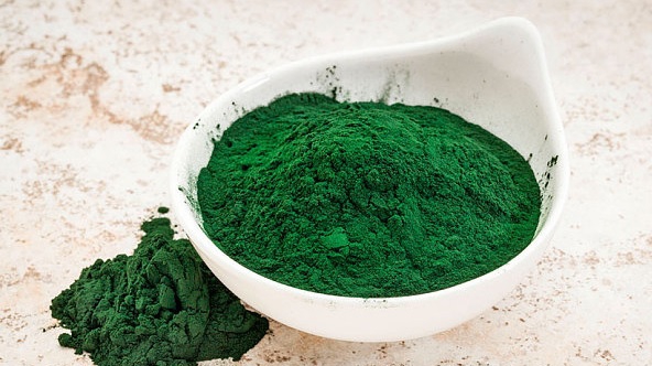 Tot ce trebuie să știi despre spirulină. Ce efecte are asupra energiei corpului nostru