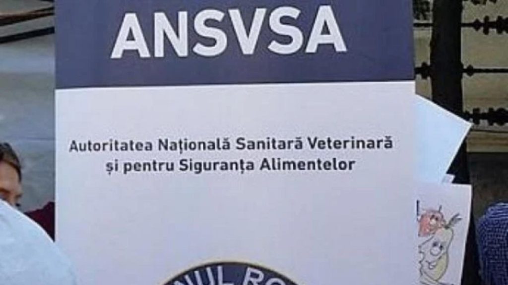 A plouat cu amenzi după controalele ANSVSA în unităţile din industria agroalimentară. Operatorii au bifat aproape toate neregulile