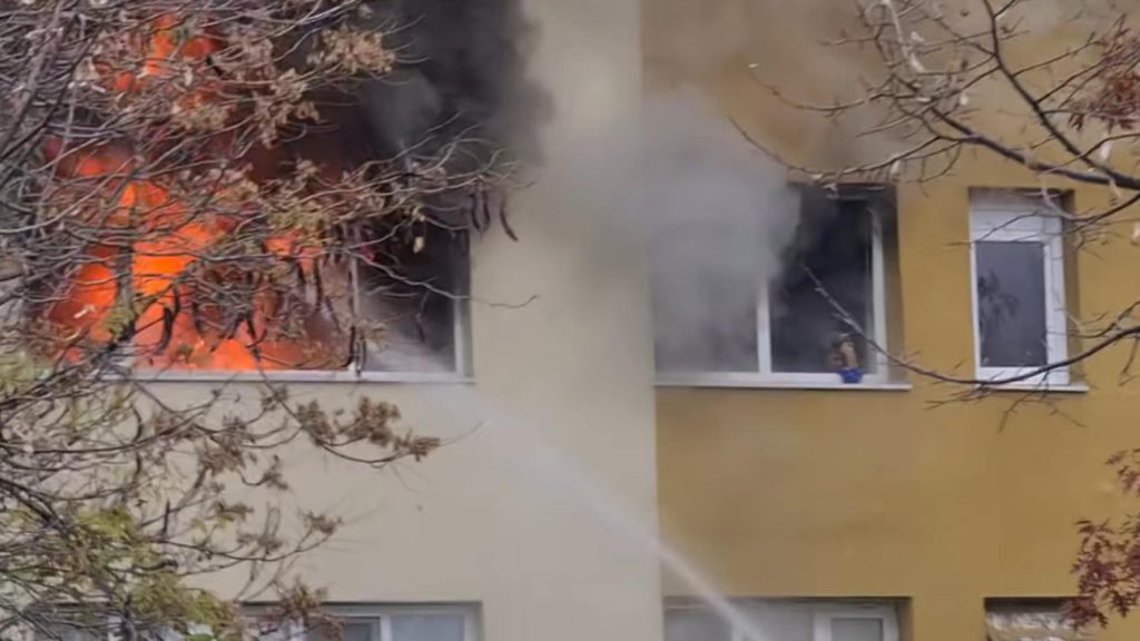 O femeie de 92 de ani a decedat în urma unui incendiu izbucnit într-o locuinţă din Vaslui