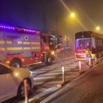 Carambol pe o stradă din Timișoara. Două tramvaie și două mașini, implicate într-un accident. Unul dintre vatmani și o altă persoană sunt rănite VIDEO