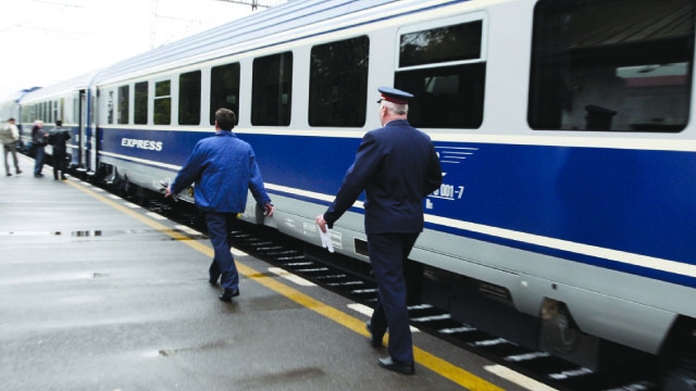 Poliţia Română: 400 de mecanici de locomotivă, verificaţi cu aparatul etilotest