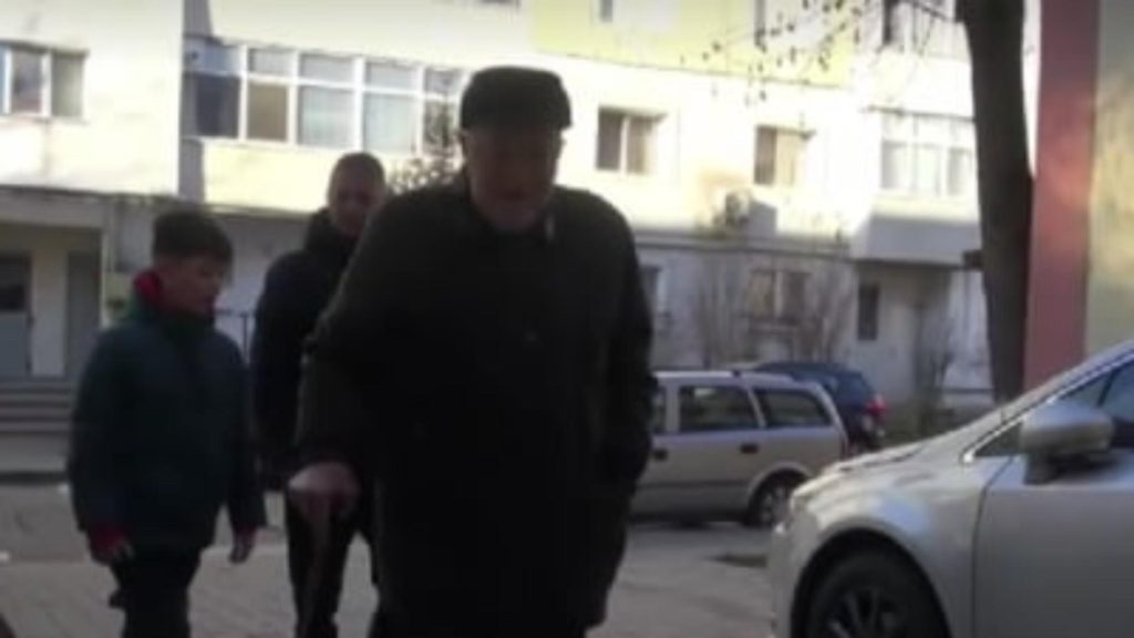 Veteran de război, în vârstă de 102 ani, mesaj pentru români, după ce a votat: „Am votat pentru binele nostru, pentru copiii noştri, nepoţi”