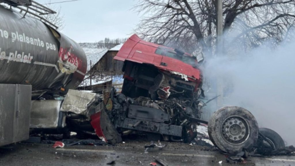 Tragedie în Suceava: Trei persoane, inclusiv un copil, au MURIT arși de vii