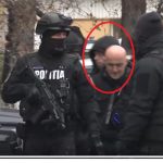 Horațiu Potra, audiat la la sediul IPJ Prahova. Șeful mercenarilor români din Legiunea Străină a fost adus FLANCAT DE MASCAȚI – FOTO