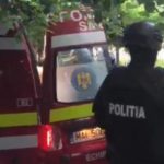 Polițiștii clujeni, amenințați cu toporul de un bărbat cu probleme psihice. S-au tras focuri de armă