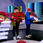Românii din Diaspora sunt alături de Anca Alexandrescu. Jurnalista a primit sute de trandafiri, drept mulțumire pentru că le spune seară de seară adevărul