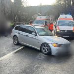 DN 1, blocat în zona staţiunii Sinaia în urma unui accident în care sunt implicate 14 persoane, între care trei copii – FOTO