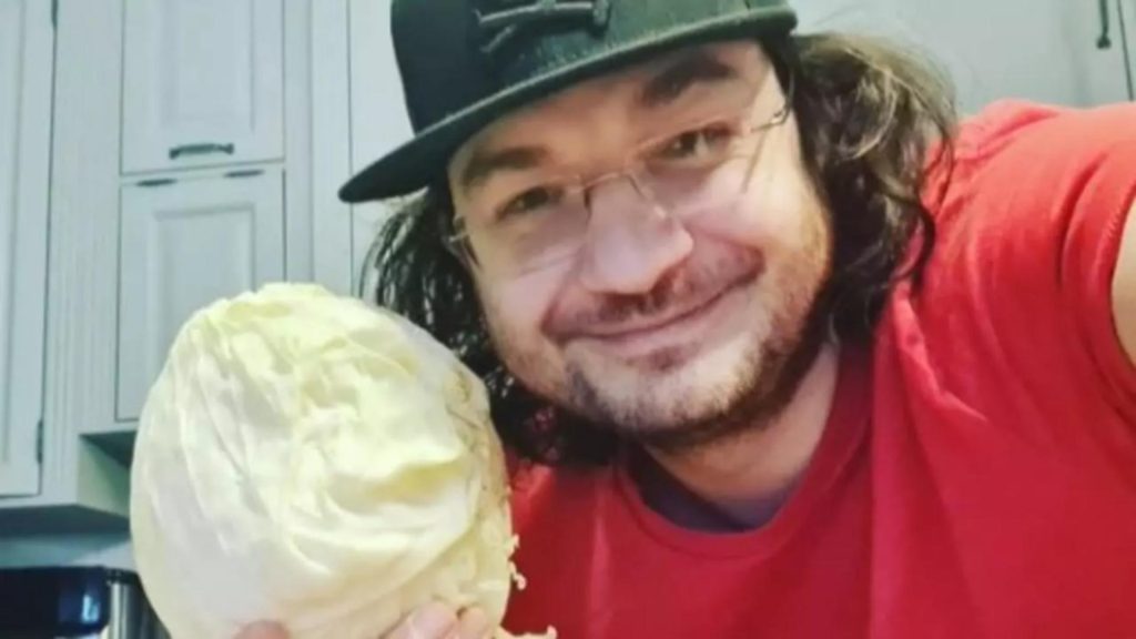 Ce mănâncă chef Florin Dumitrescu când vrea să dea jos kilogramele în plus. Dieta cu 3 alimente care îl scoate din încurcătură