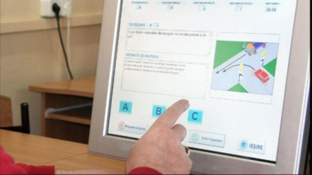 Cod Rutier 2024. Ce întrebări se dau la redobândirea permisului de conducere?
