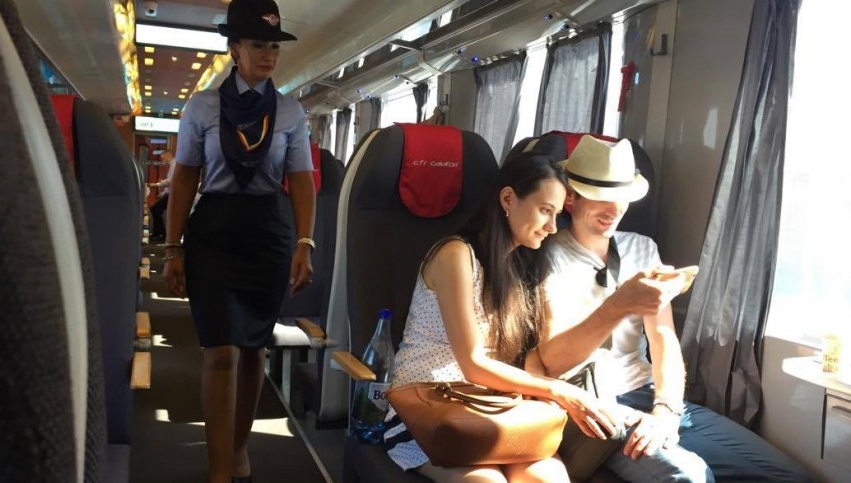 Biletele CFR s-au scumpit de azi. Lovitură pentru vacanțele de iarnă ale românilor