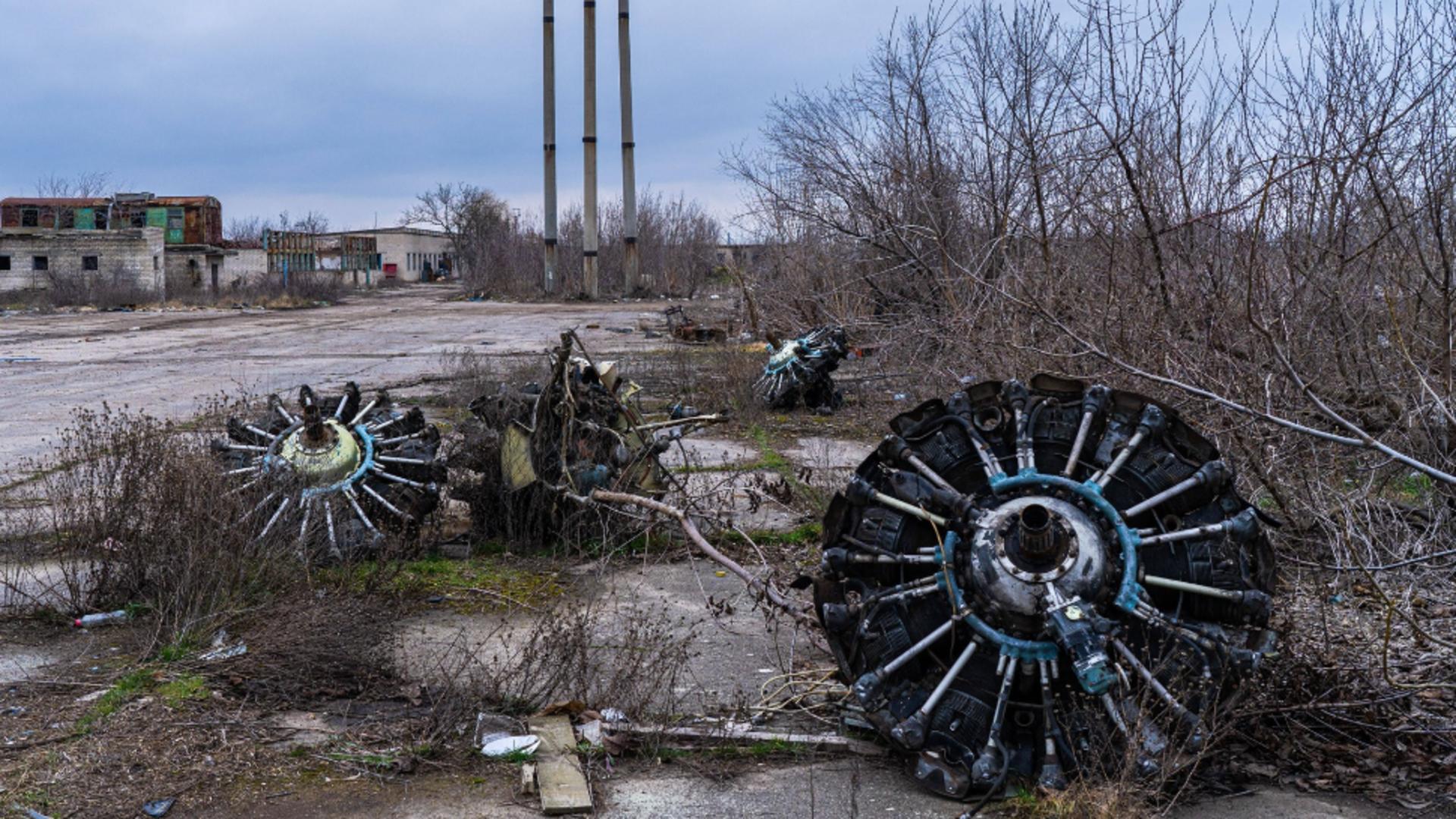 Război în Ucraina, ziua 1012. Trei sferturi din aeroporturile civile, grav afectate de război – LIVE TEXT