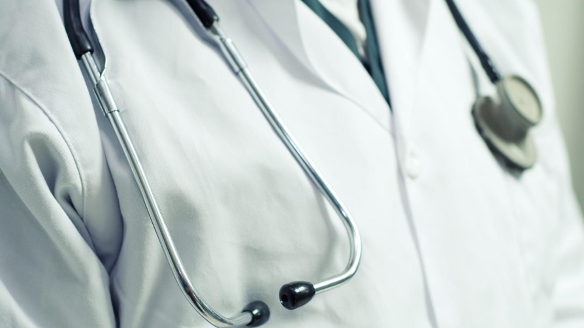 Alertă: peste 500.000 de români fără medic de familie
