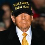 Măsurile economice șoc ale lui Donald Trump care ar putea zgudui puternic industria auto internațională