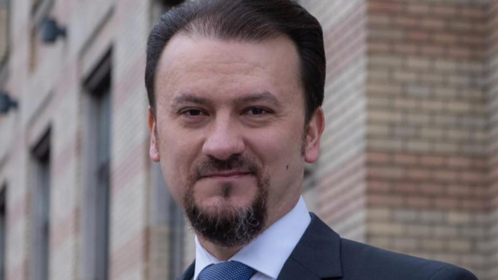 Șeful „cenzurii”, Valentin Jucan, a stat GRATIS într-o locuință de protocol: a ocupat ilegal o casă RA-APPS