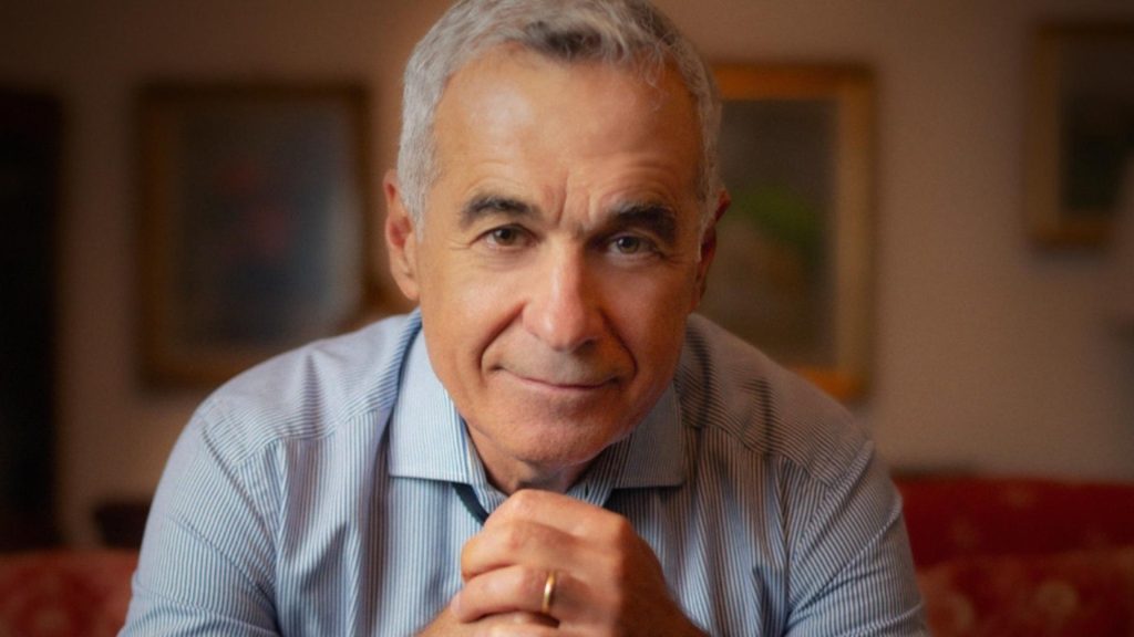 Călin Georgescu, mesaj de forță pentru români: Trăiască românii, trăiască România! Uniți suntem mereu puternici
