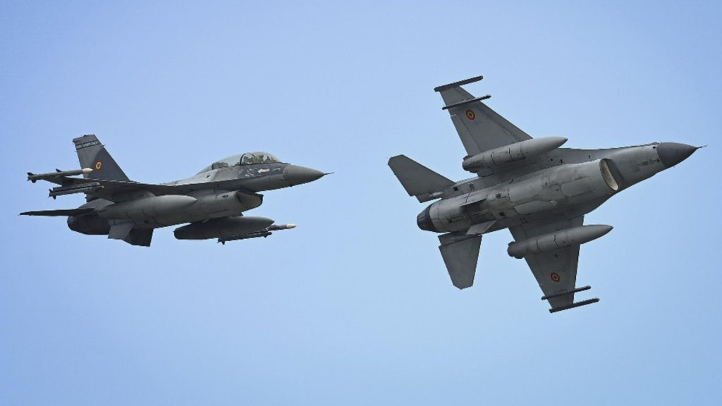 Rușii au lansat un nou atac lângă România. MApN a trimis două avioane F-16. Mesaj RO-Alert pentru populație