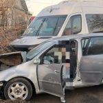 Microbuz de persoane, implicat într-un grav accident în județul Tulcea. 8 persoane au ajuns la spital