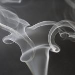 Prima ţară din UE care interzice vânzarea dispozitivelor de vapat de unică folosinţă