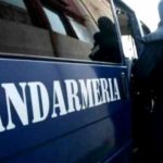 Doi bărbaţi din Bacău au fost prinşi când pescuiau ilegal în Siret. Jandarmii au găsit asupra lor 50 de kilograme de peşte de diferite specii