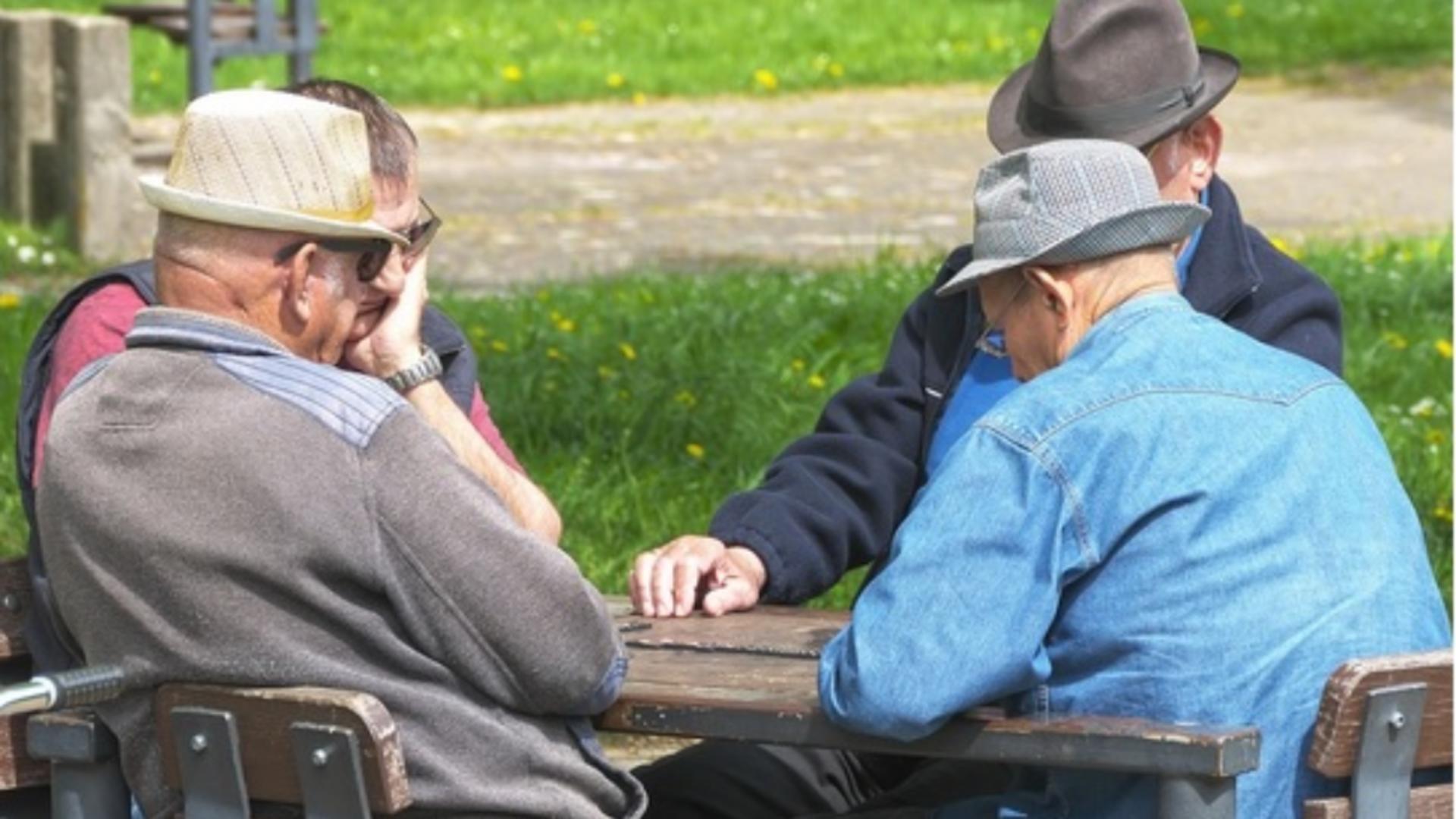 O țară din Europa îți oferă pensie după o perioadă minimă de cotizare. După doar cinci ani te poți numi pensionar