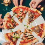 InfoCons. Pizza Quattro Stagioni poate avea până la 25 de E-uri. Cât de nociv este unul dintre preparatele preferate ale românilor