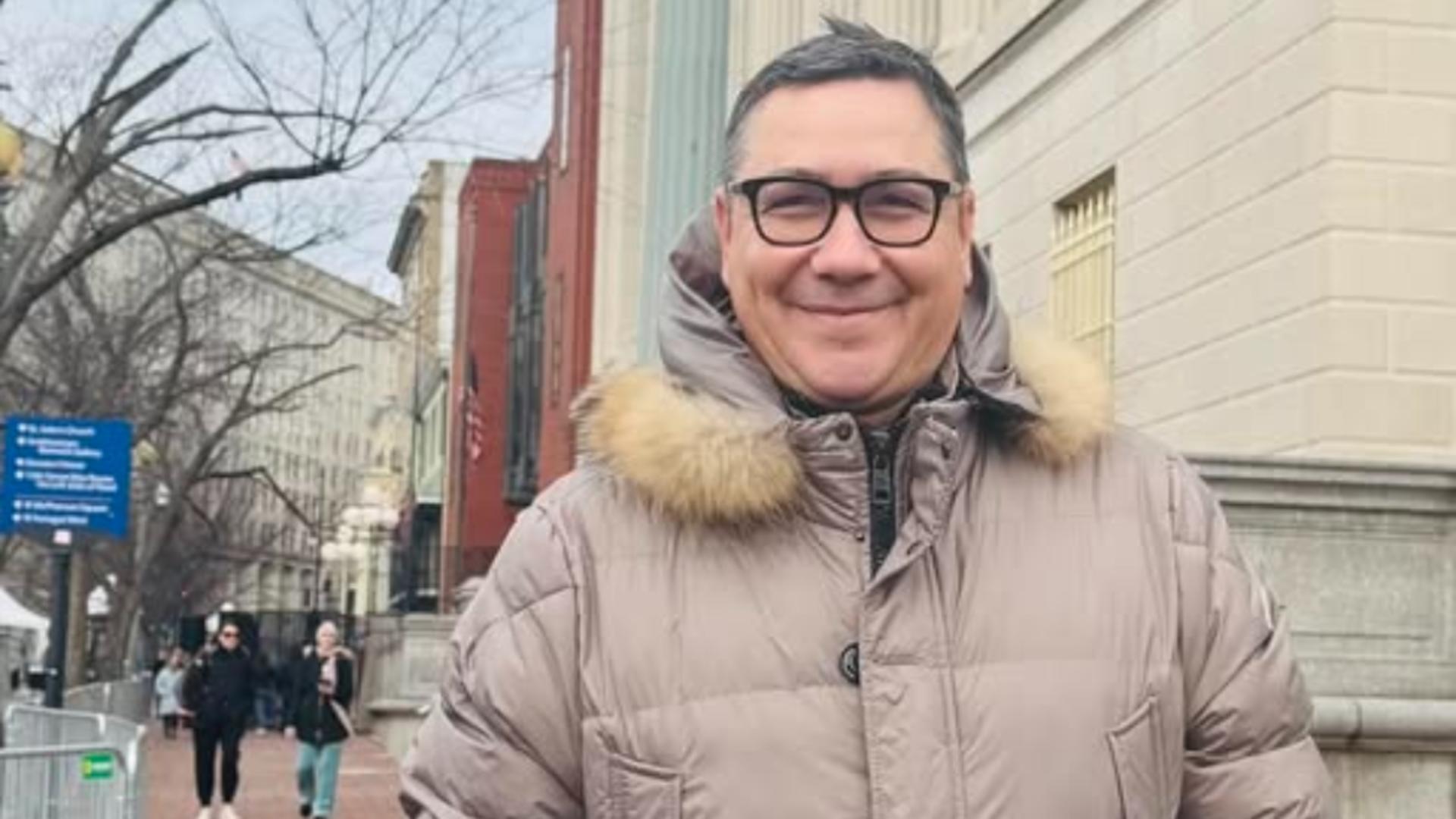 Imagini PENIBILE cu Victor Ponta, în ziua învestirii lui Donald Trump. Cum îi minte pe români, deși este ignorat la Washington – VIDEO EXCLUSIV