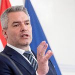 Unde s-a angajat „prietenul” românilor, Karl Nehammer, după ce s-a retras din funcția de cancelar al Austriei