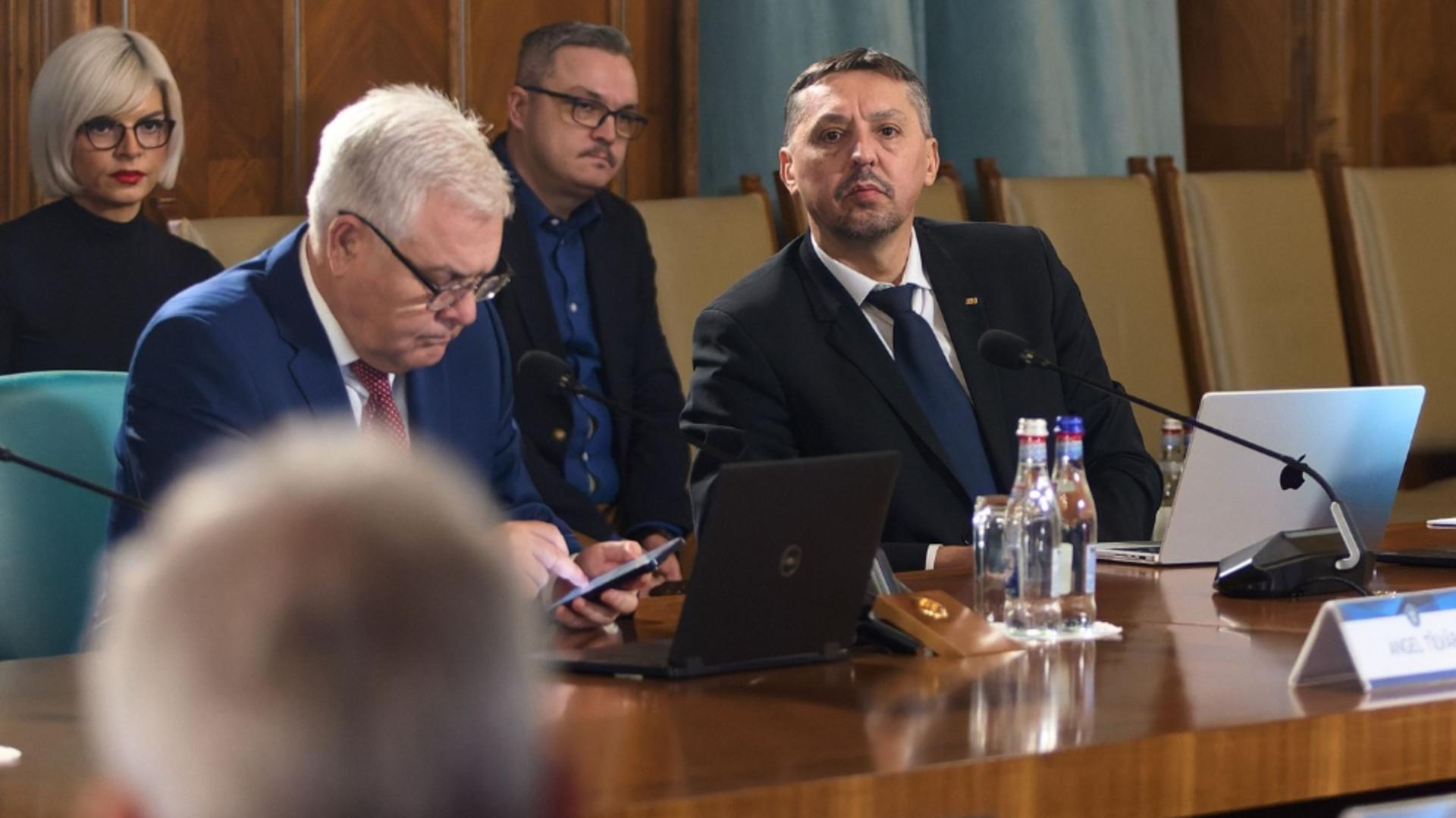 Daniel David, despre Bacalaureat: Deocamdată nu am primit sesizări cu privire la probleme majore. Lucrurile se derulează în mod normal