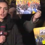 Românii revoltați cer demisia guvernului nelegitim. Protest la fereastra premierului tatuat cu minciuni – VIDEO
