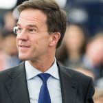 Şeful NATO: Cheltuim mai mult pentru apărare sau vom fi nevoiţi să începem învăţarea limbii ruse