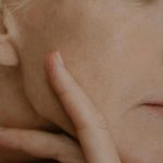 Cum să-ți protejezi tenul de frig. Soluții naturale de îngrijire a pielii, pe timp de ger