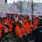 VIDEO. Protest al angajaților CNAIR în fața Ministerului de Finanțe. „Suntem în pragul unui dezastru rutier și social”