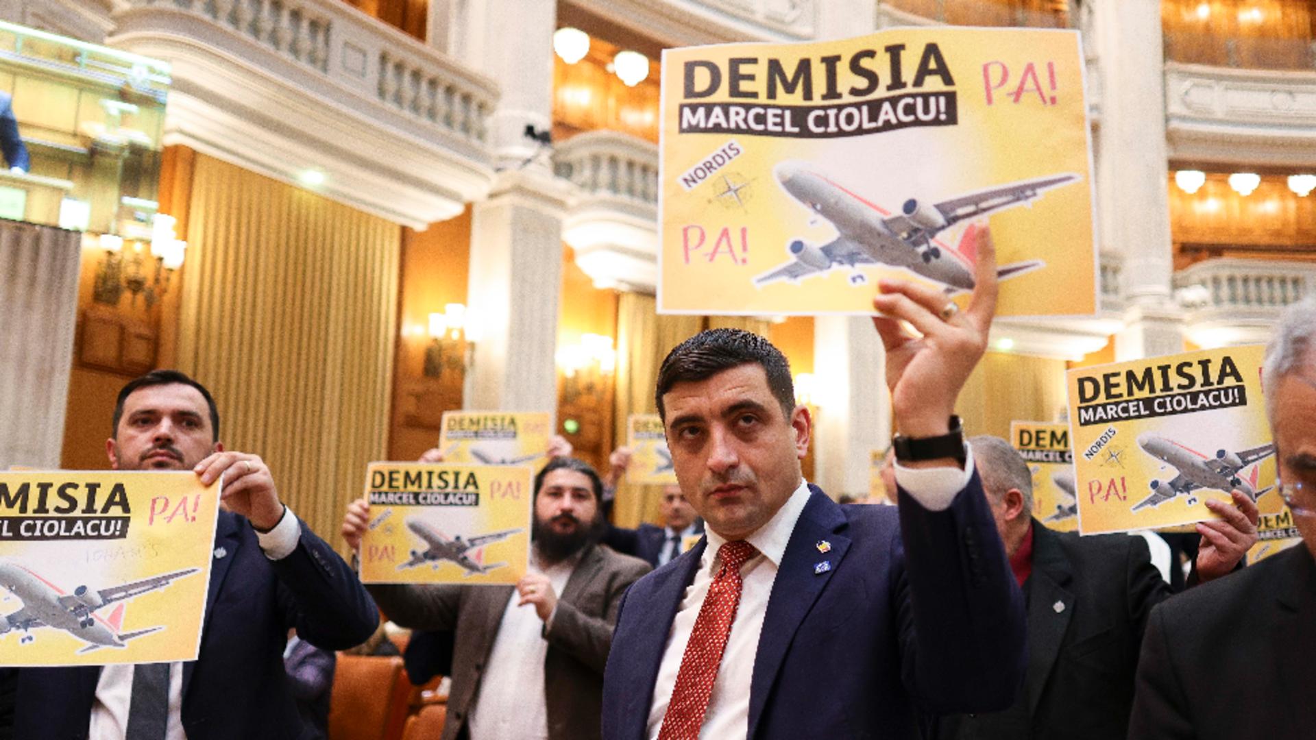 Moțiunea de cenzură împotriva Guvernului Ciolacu va fi depusă, astăzi, la Parlament