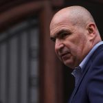 Preşedintele interimar, Ilie Bolojan, susține un discurs despre situația politică internațională