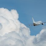 Prețul biletelor de avion, în ușoară scădere față de anul trecut. Cât au plătit românii și care au fost destinațiile preferate