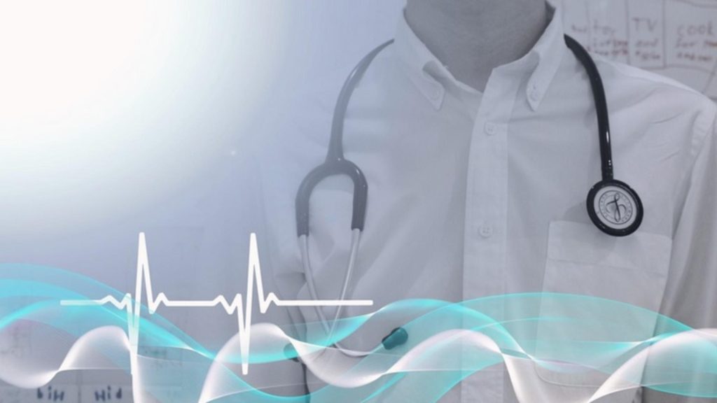 Rafila interzice medicilor care au SRL să colaboreze cu clinicile. Cum a destabilizat sistemul medical prin excluderea unei forme de fiscalizare