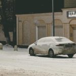 Reguli de șofat în condiții de iarnă. Ce sfaturi ne dau specialiștii pentru a evita accidentele când șoseaua este acoperită cu zăpadă sau polei