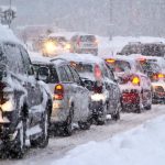 Atenționare Infotrafic: 12 județe sunt afectate de condițiile meteo dificile. Carosabilul este parțial acoperit cu zăpadă