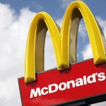 Streptococi FECALI în gheața băuturilor de la McDonald’s Băneasa, potrivit analizelor ANPC. Bacterii periculoase în alimente