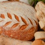 Câtă pâine poţi mânca pe zi, astfel încât să nu te îngrași. Ce recomandă nutriționiștii
