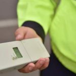 Un tânăr de 25 de ani, reținut după ce s-a urcat băut la volan și a amenințat polițiștii de care fugise