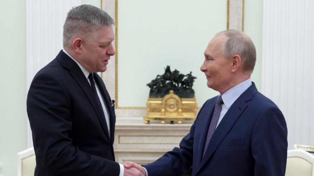 Premierul Slovaciei îi ține partea lui Putin: ”Zelenski are nevoie de acest război”