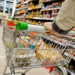 România are prețuri mai mari în supermarket decât Grecia și nu e departe de Portugalia