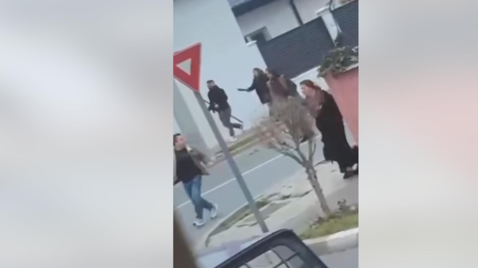 Percheziții maraton în dosarul conflictului de la Urziceni: 11 persoane, duse la audieri