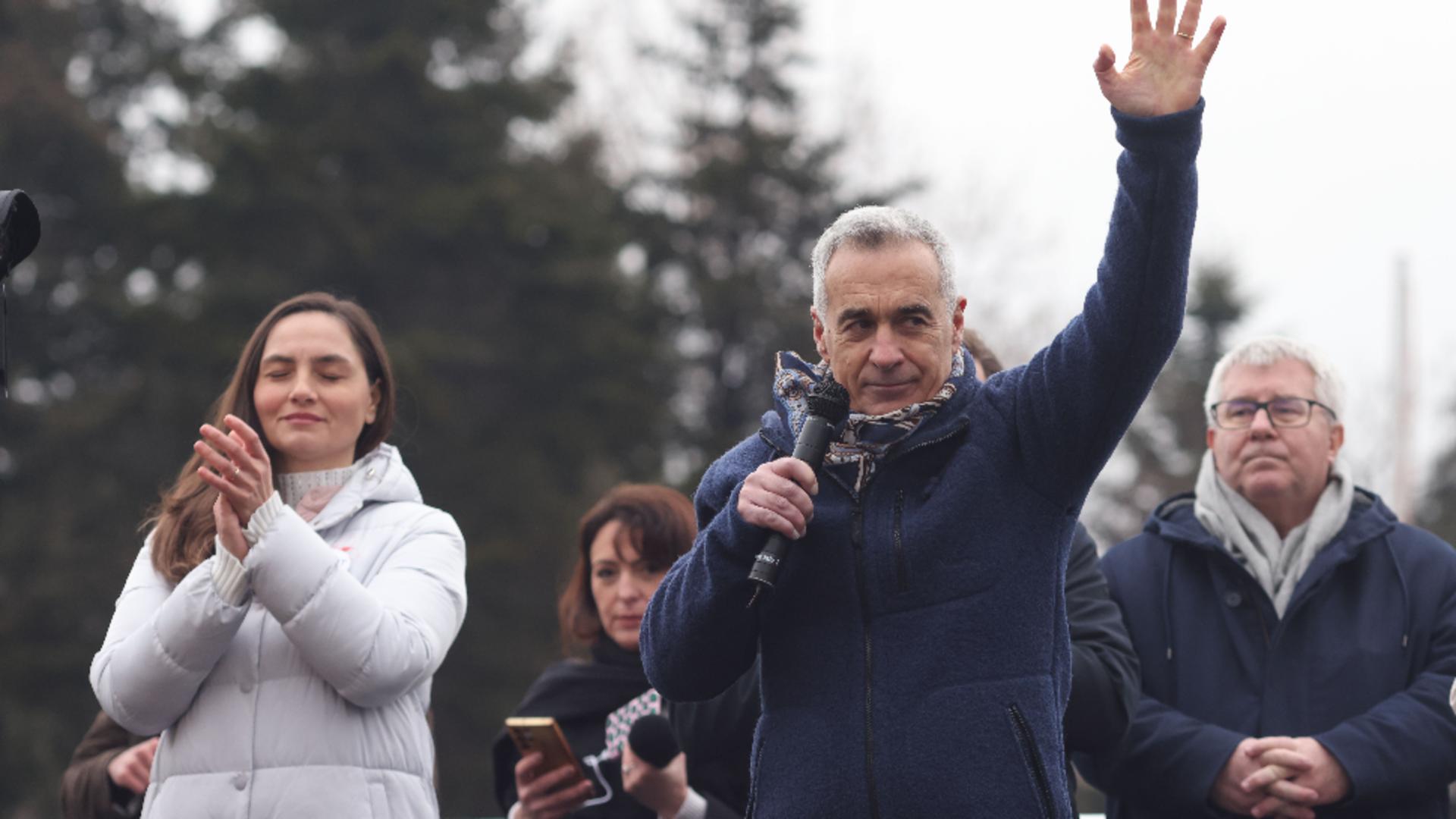 Călin Georgescu: Trump a demonstrat că NU se joacă. Ce s-a întâmplat în SUA e un semnal pentru București